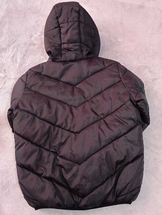 Детско яке за момче в отлично сьстояние, подарьк рькавици  Quechua