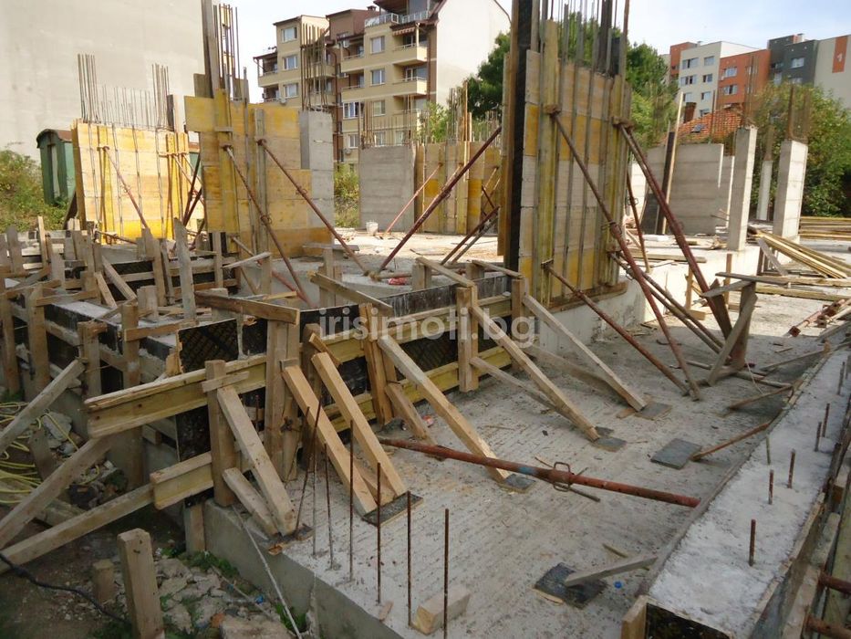 Продава се Тристаен апартамент в София, Овча купел - 109 кв.м за 1812 €/кв.м - Снимка #1