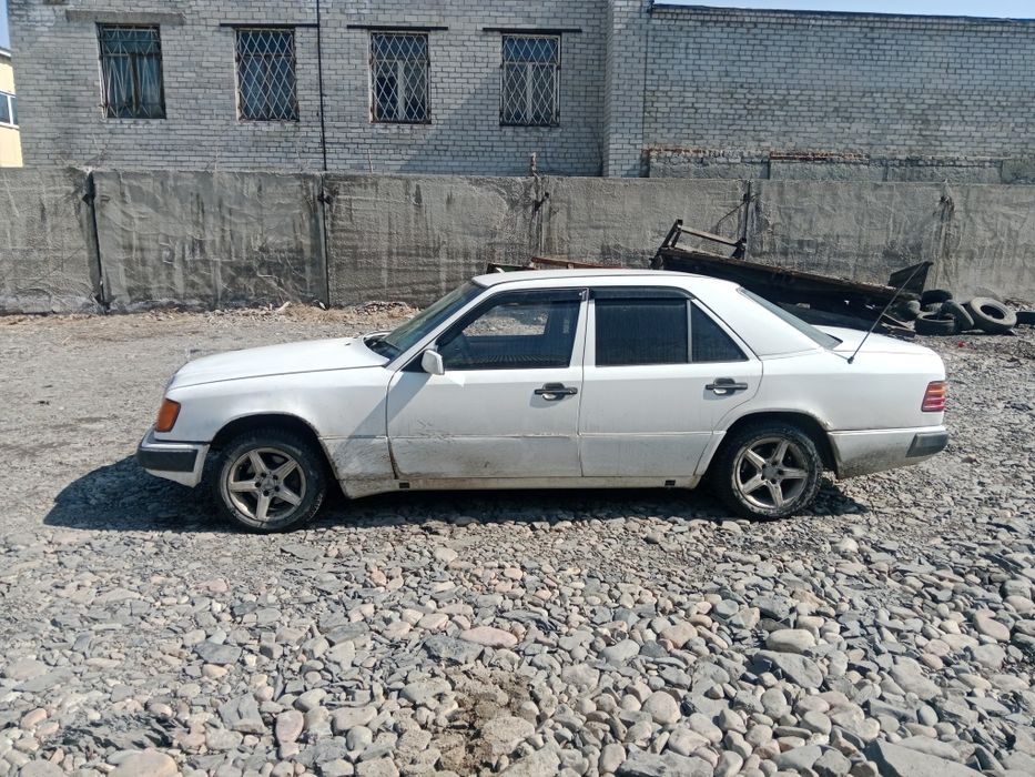 Продам Mercedes Benz 124