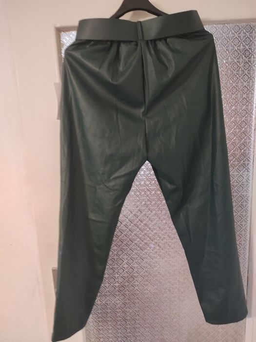 Дамски кожени панталони