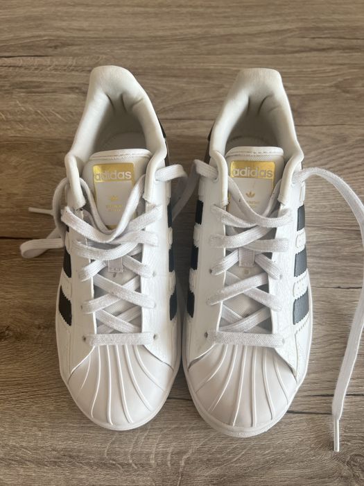 Маратонки Adidas Originals 36 номер