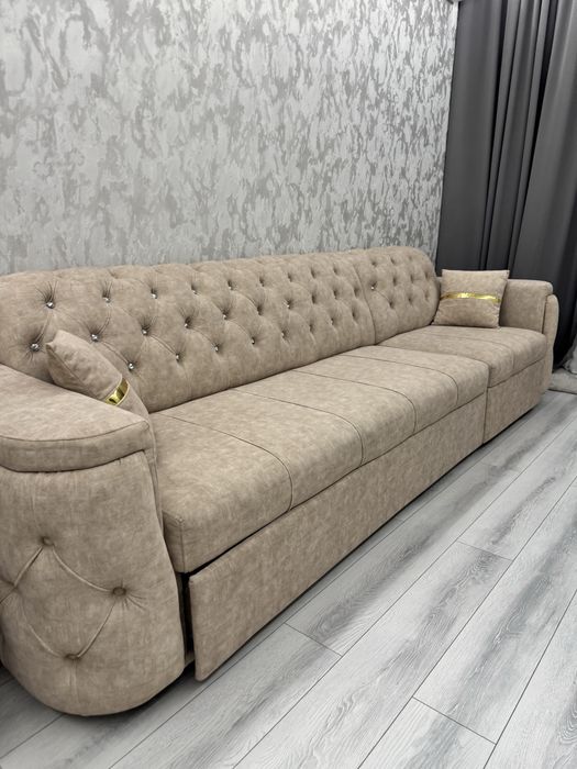 Продается ДИВАН в Гостинную