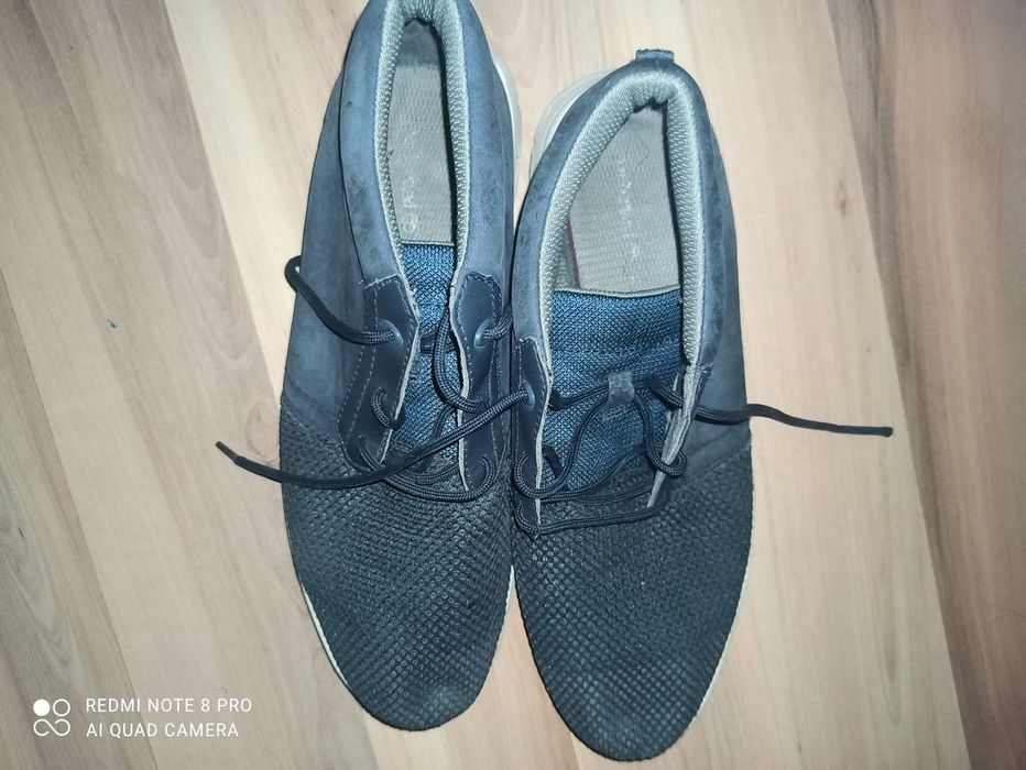 Продам обувь б,/у