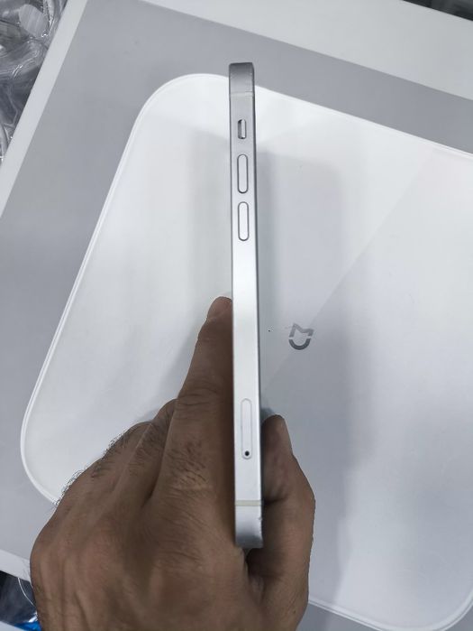 Iphone 12  64gb Sotiladi