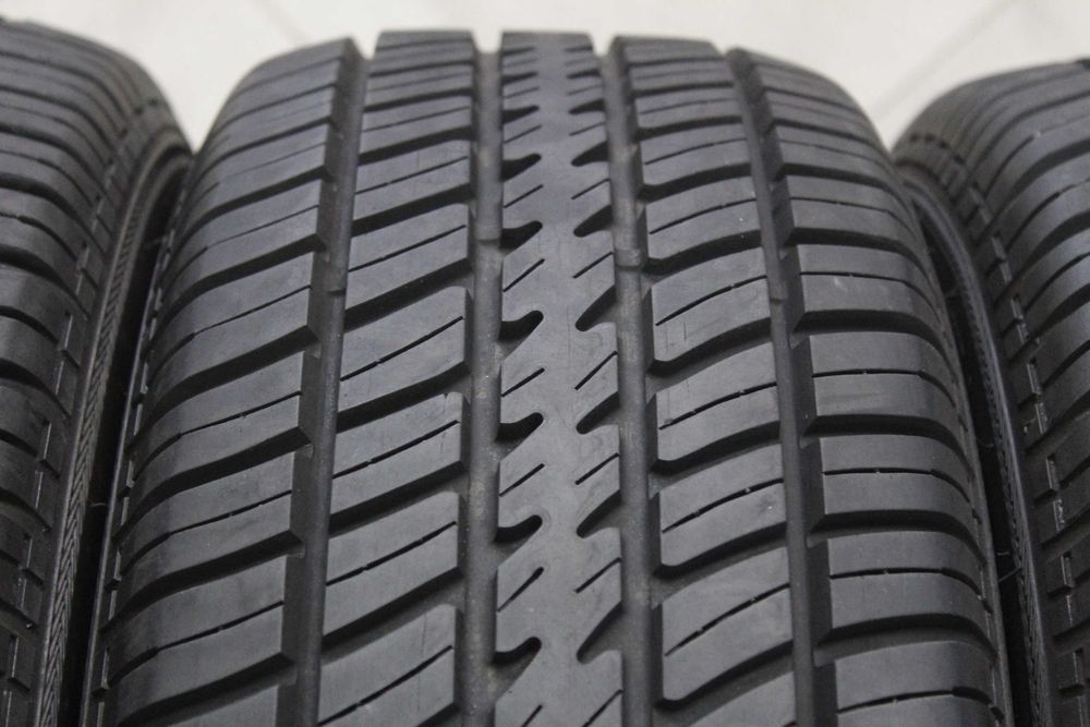 215/70-14 Cooper Cobra