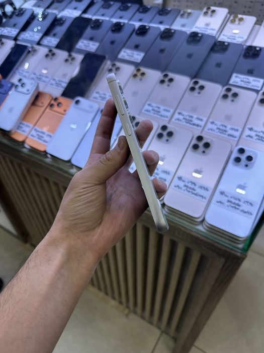 Samsung Galaxy S23 FE 270$