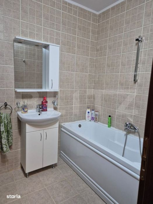 Apartament de inchiriat, 2 camere, 49 mp, Prima Nufarul