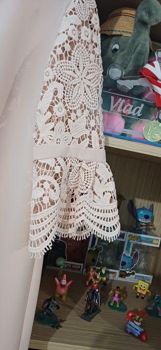 Vand rochie dama marimea 38 putin purtata culoare desvhisa