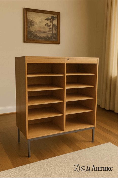 Mid-Century Modern шкаф от дъб – ретро дизайн 60-те години