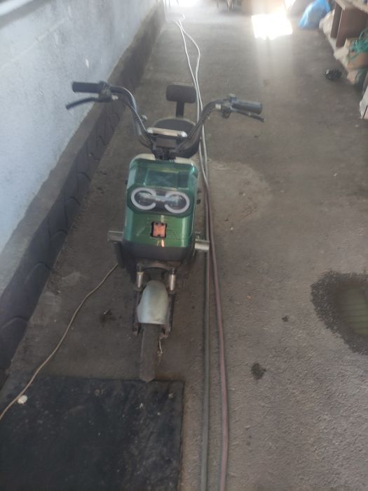 Электро скутер E-Bike
