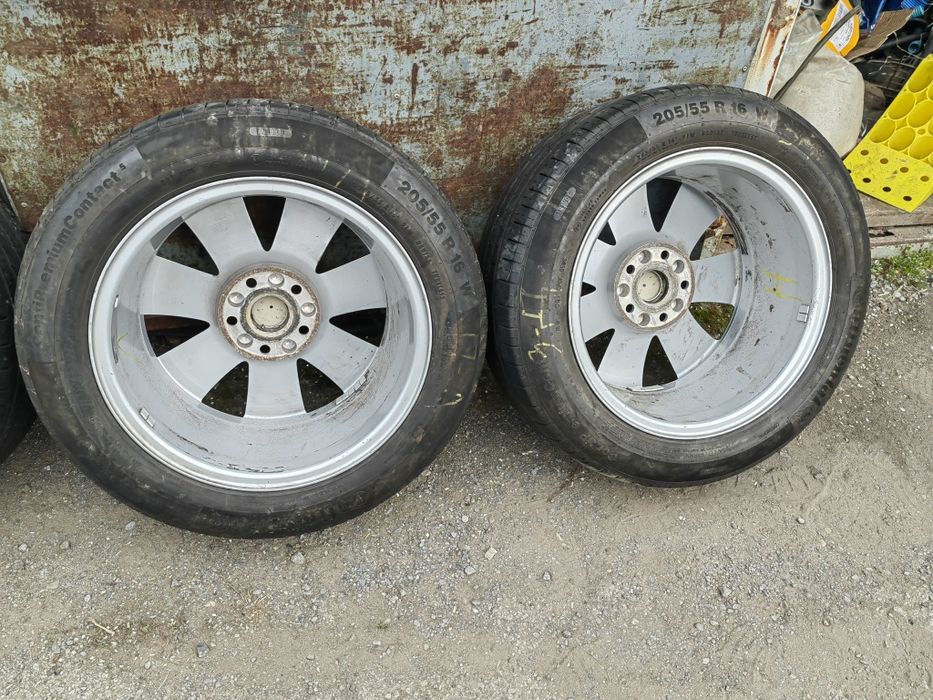 Джанти с гуми Audi 5x112 16ки