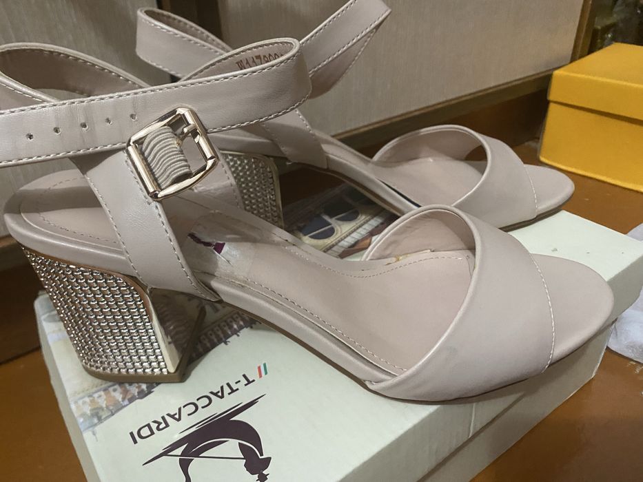 Босоножки летние ,удобные