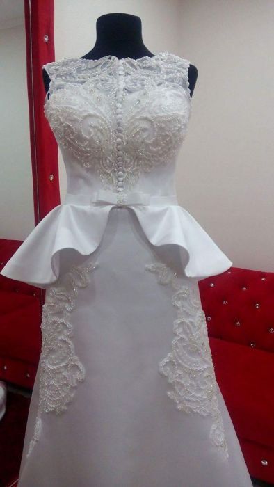 Lichidare stoc magazin rochii mireasa