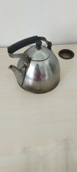 Продам срочно чайник
