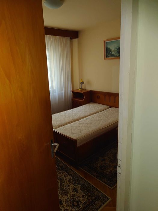 Inchiriez apartament 3 camere Pitesti