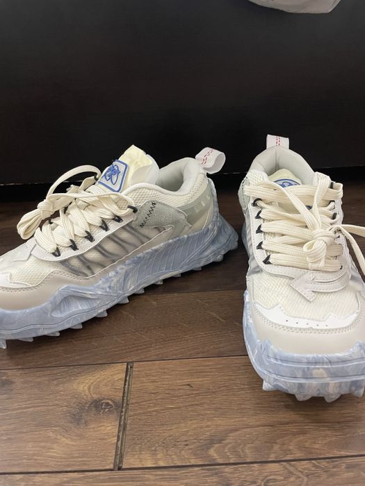 Off white ODSY-1000