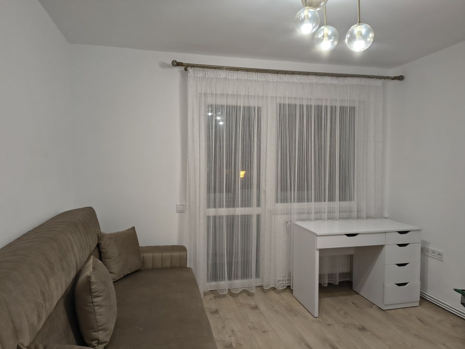 Apartament pentru inchiriere,2 camere,recent renovat