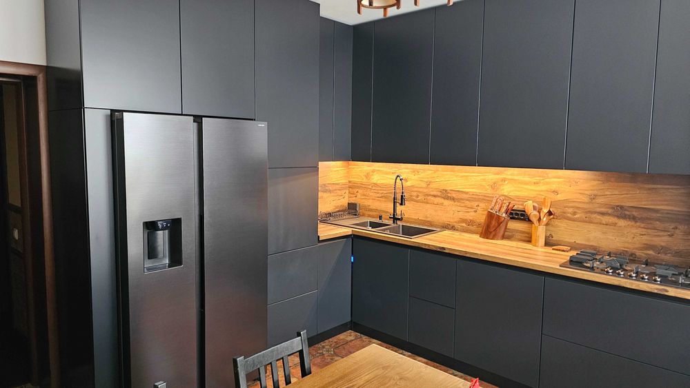 Mobila pe comanda, bucatarii, living, dresing