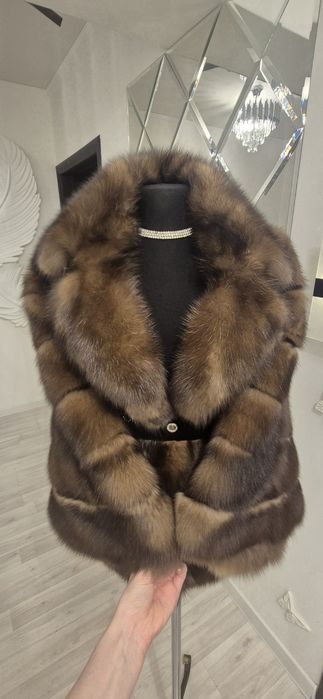 Продам  шубу Соболь