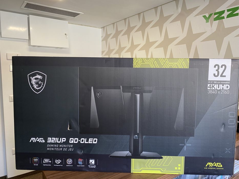 Gaming Monitor / MAG 321UP QD-OLED / 32 Inch / Nou Sigilat