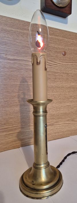Lampa de birou electrica