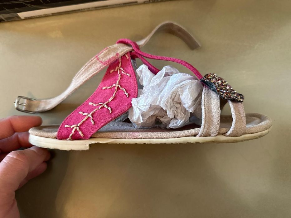 Sandalute unicat piele intoarsa 36