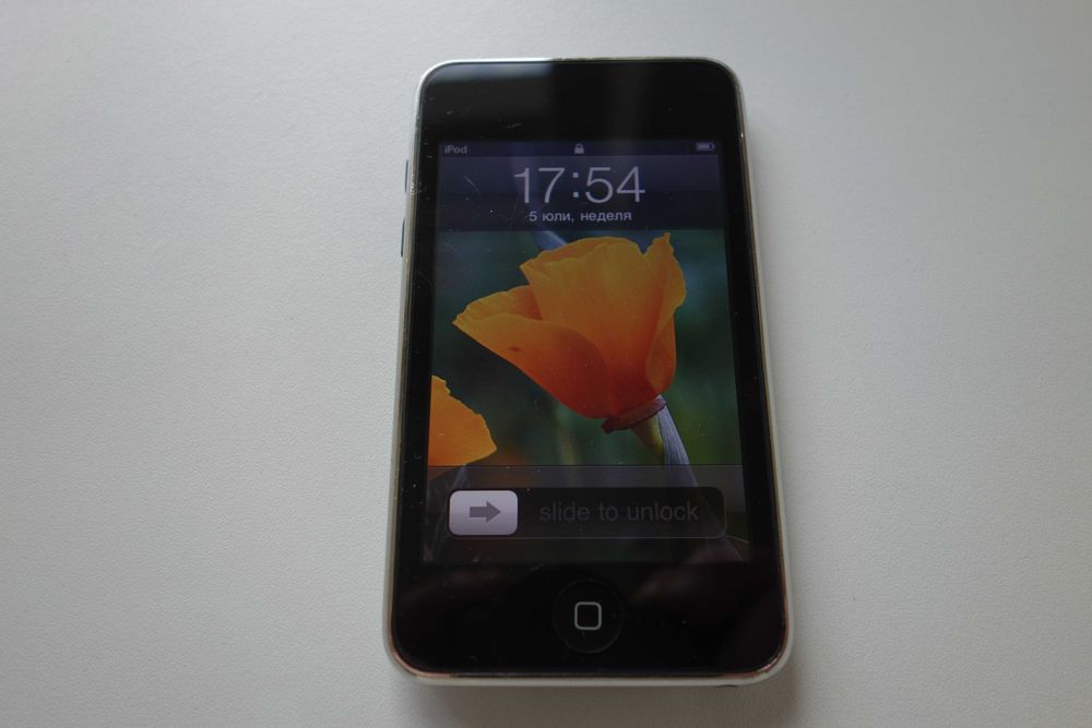 Apple iPod Touch 2nd Gen.