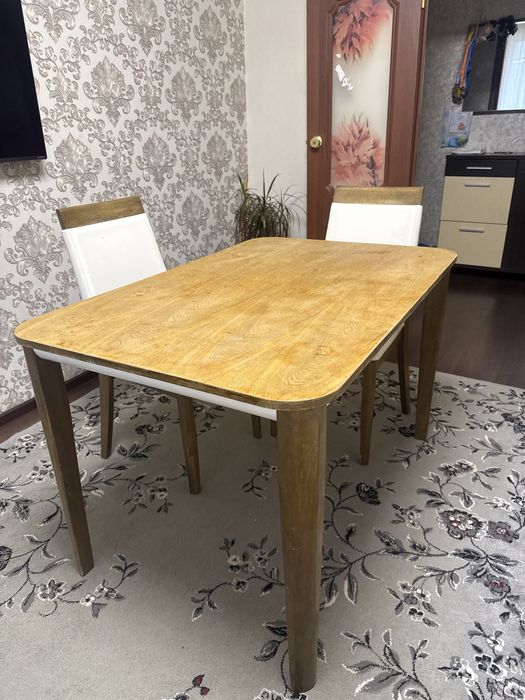 Продам стол со стульями