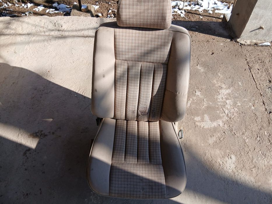 Сиденье от Мерседес 124