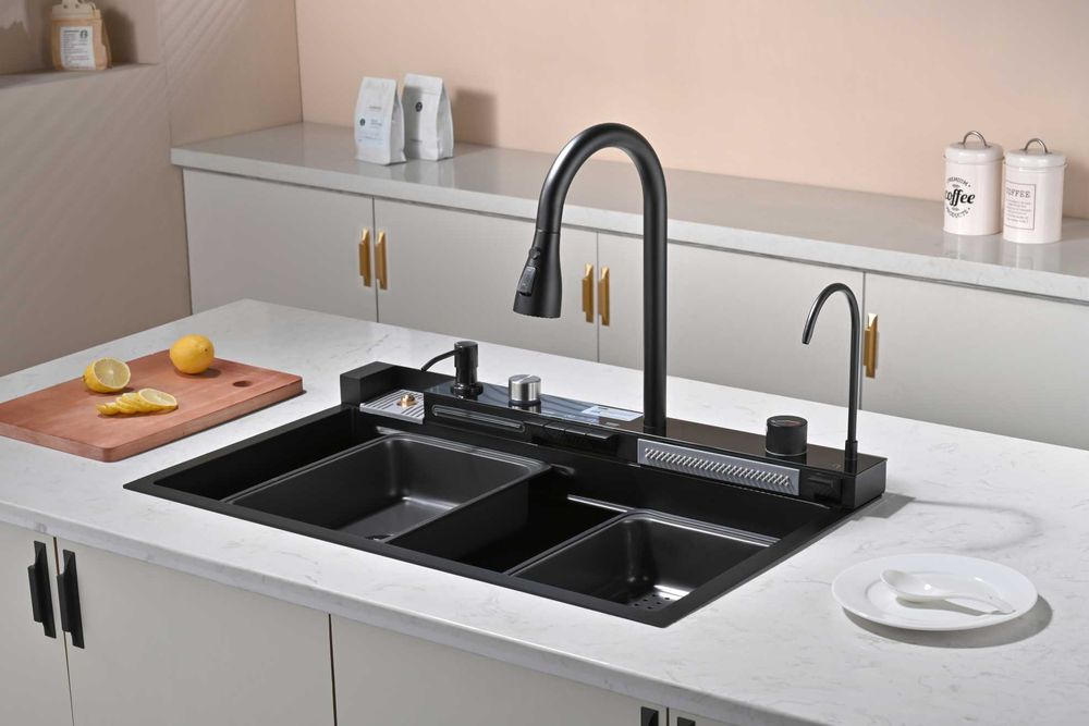 Черна мултифункционална кухненска мивка с двоен водопад