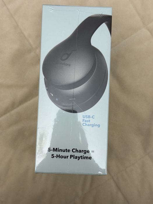 Наушники Soundcore Q10i