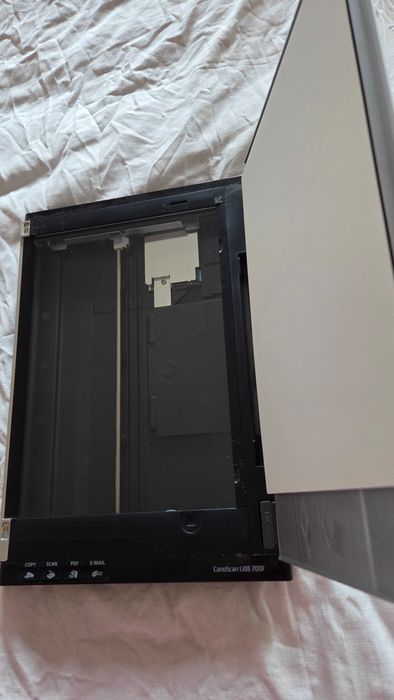 Скенер за документи Canon