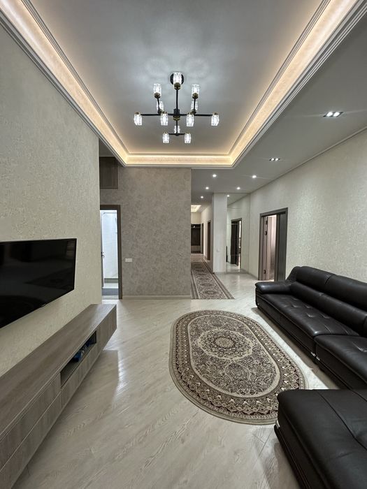 Yangi kvartira – 3 yotoq xonasi, 2 sanuzel, 144 m², yangi uy