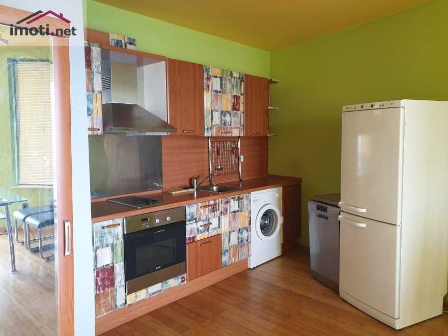 Дава се под наем Двустаен апартамент в София, Изток - 100 кв.м за 780.3 € - Снимка #2