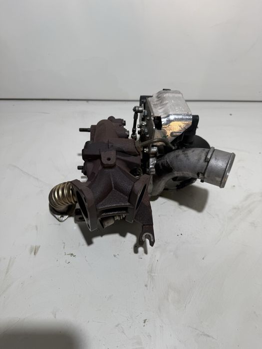 Турбина турбо turbo за AUDI A4 A5 Q5 3.0 TDI 239 hp ccwa capa casa