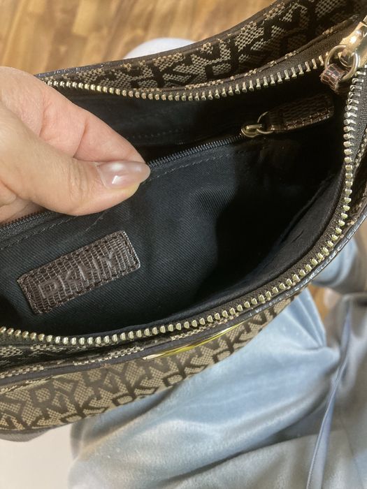 Сумка DKNY Donna Karen monogram signature