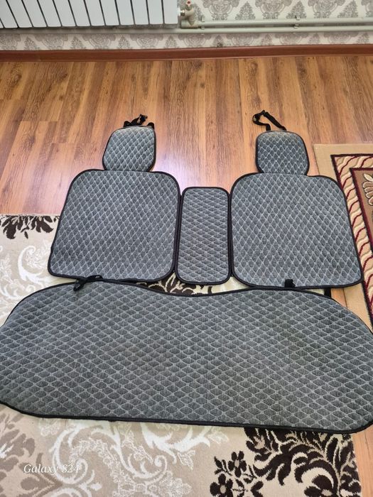 Чехол универсальный для машины