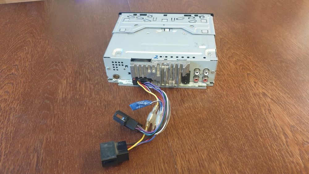 Авто радио плеър музика за кола Пайнер Pioneer CD MP-3 USB AUX Bluetooth  Блутут