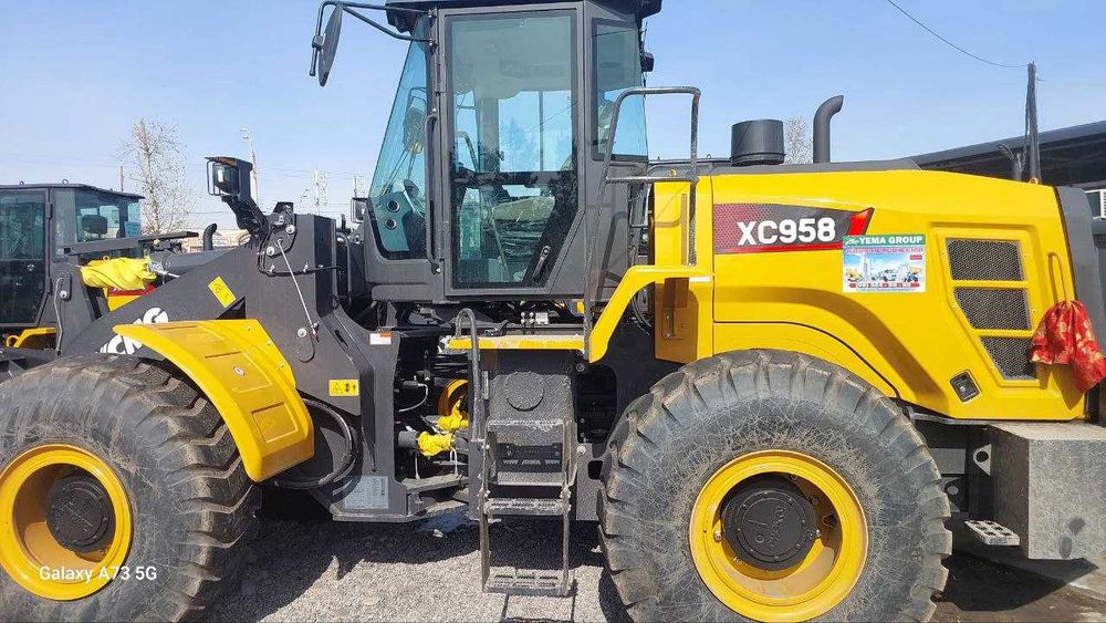 Фронтальный погрузчик XCMG XC958 3.5 куб в наличии