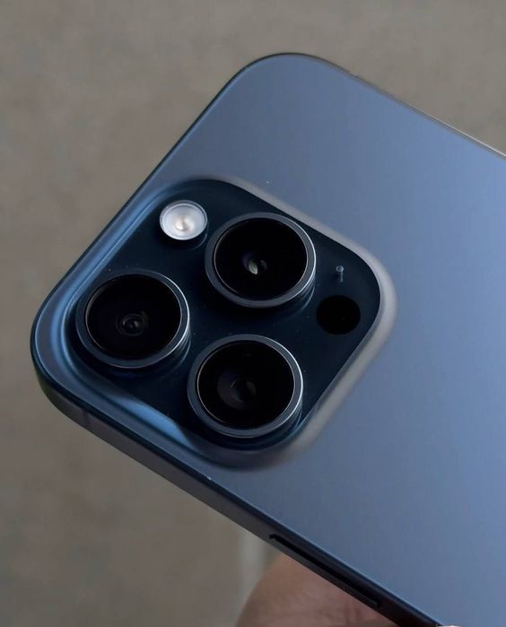 iPhone 15 Pro Max 256 Gb в идеальном состоянии