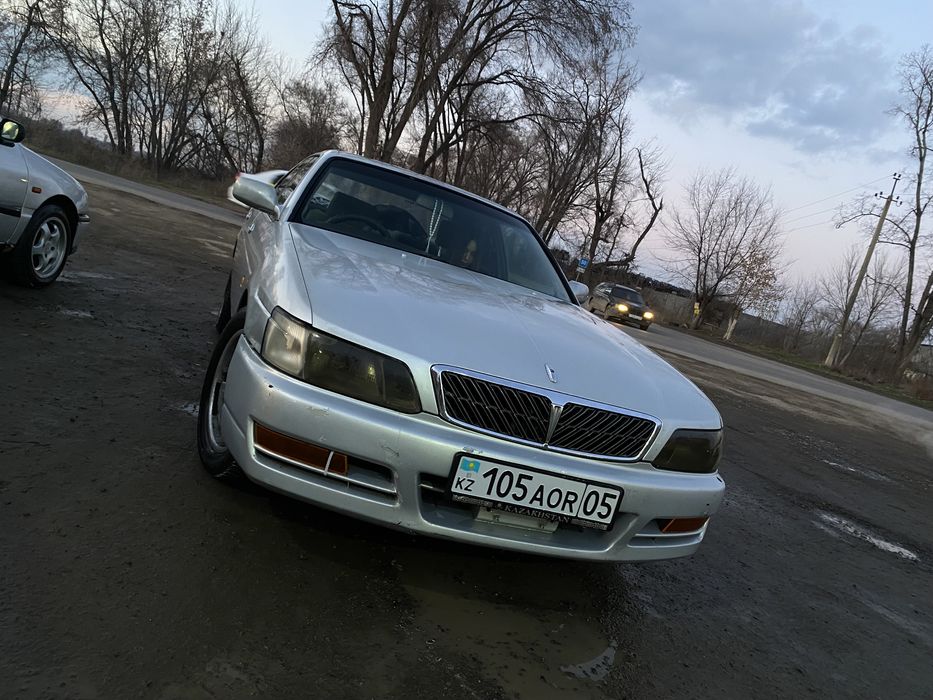 Продам Nissan Laurel c35