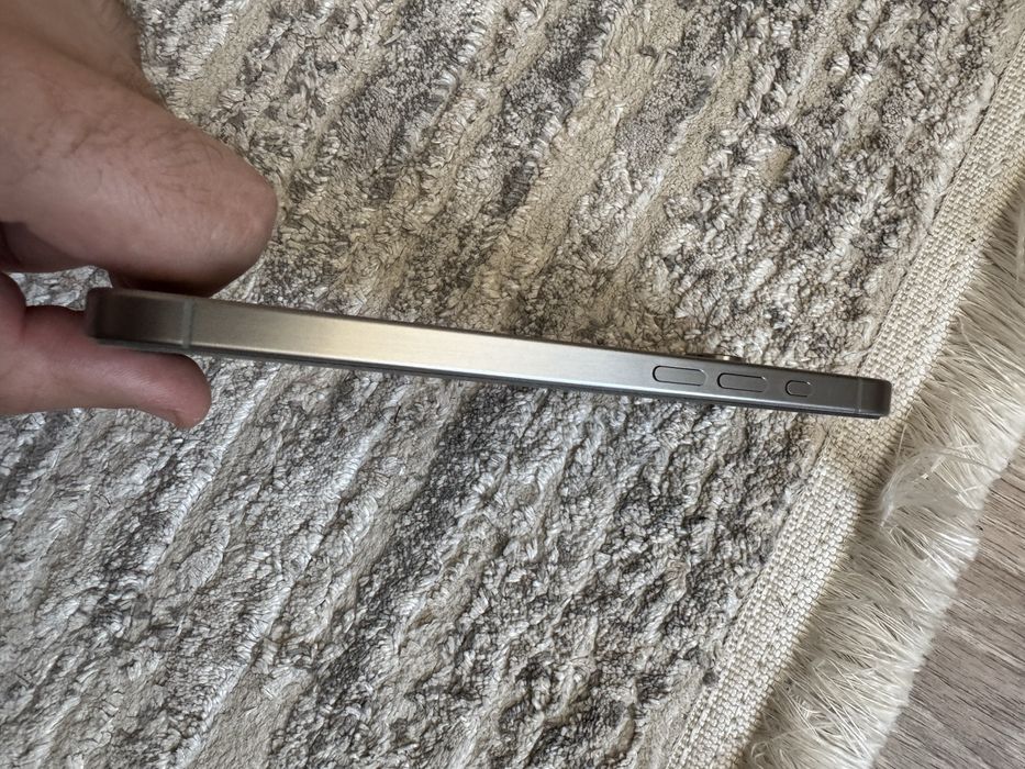 Iphone 15 pro max titan silver 256 LL/A