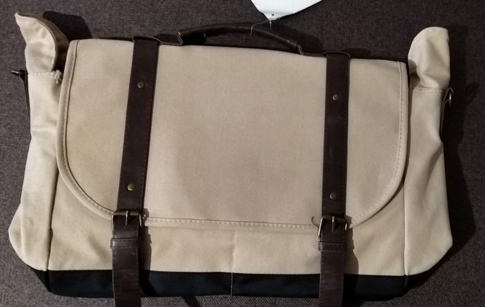 Текстилна чанта за лаптоп