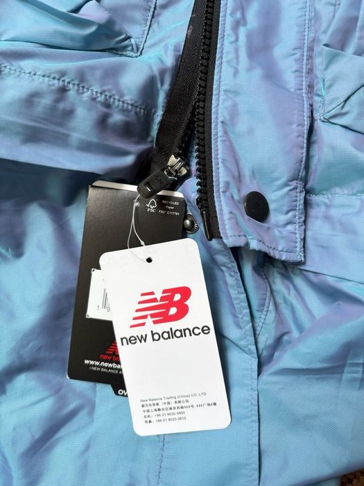 Дождивик New Balance