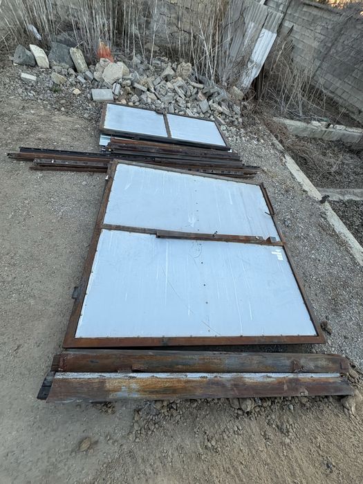 Продам ворота 27 метров