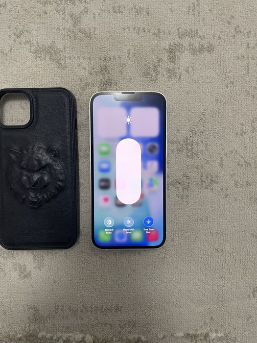 iPhone 13, АКБ 87%