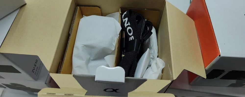 Sony ZV-E10 Kit 16-50mm (Новый)