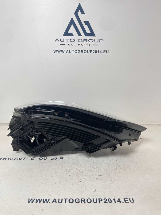 Фар десен Audi A8 4N D5