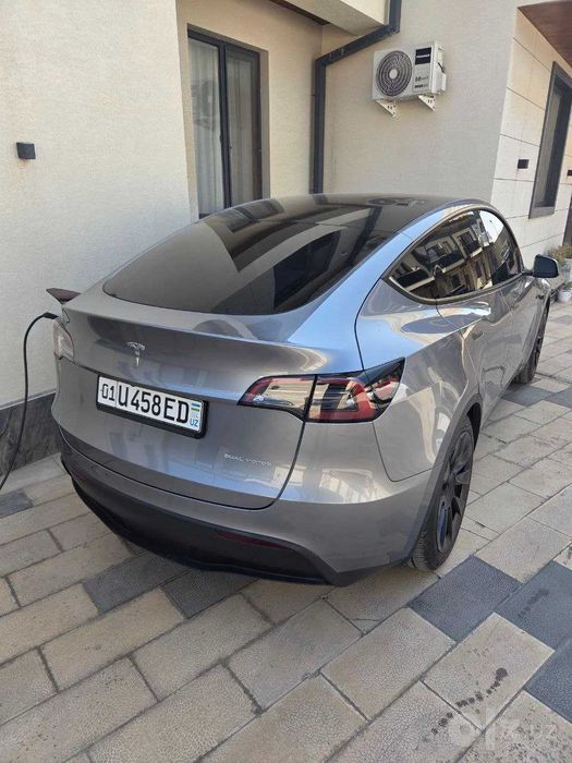 Tesla Model Y 2024 Dual Motor US