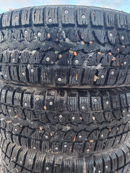 Продам зимние шины с дисками на ВАЗ